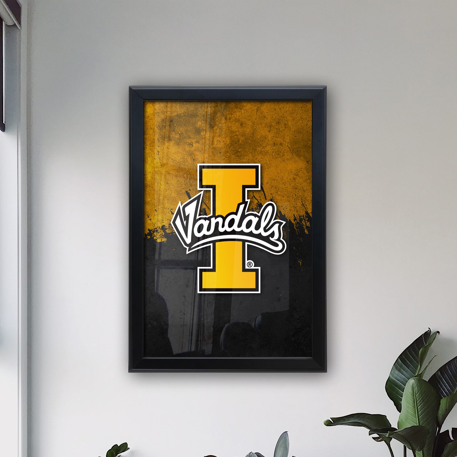 University of Idaho 16x24 Snapframe Lightbox 3 University of Idaho 16x24 Snapframe Lightbox - Image 3